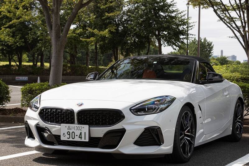Z4、M4、M440iの3台から選ぶ今イチオシの直6オープンのBMWは？