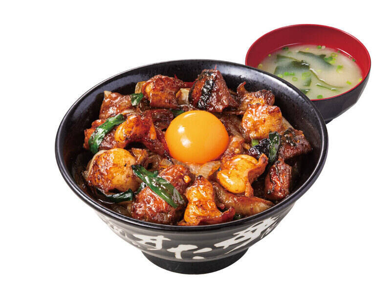 “ハラミ×ホルモン”どっさり！丼も油そばも全力、スタミナ全開すぎる