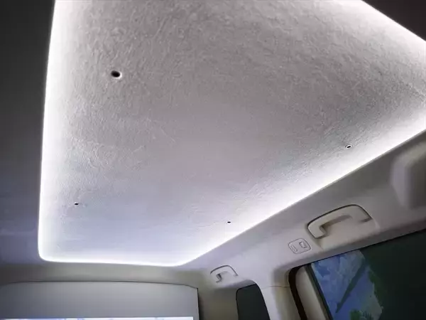 「シャープのEVコンセプトカー「LDK+」をジャパンモビリティショーで見てきたので写真で紹介」の画像