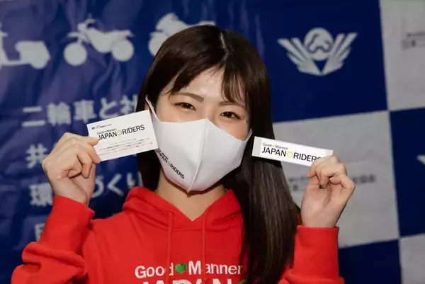 3年ぶりのモーターサイクルショーに咲き誇るコンパニオンたち