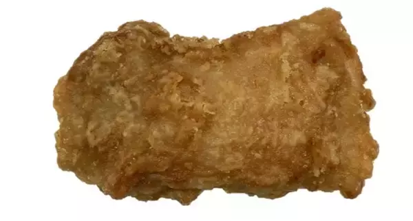 セブン「揚げ鶏」巨大化！値段そのまま「でかい揚げ鶏」これはヤバい