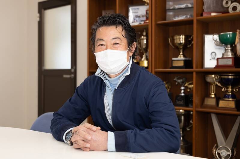 HondaのRQがNSXに乗って中嶋 悟率いるNAKAJIMA RACINGに挨拶にいった