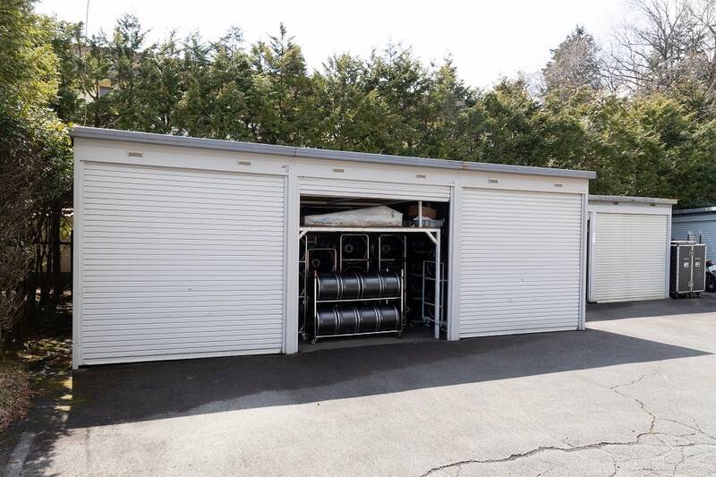 HondaのRQがNSXに乗って中嶋 悟率いるNAKAJIMA RACINGに挨拶にいった