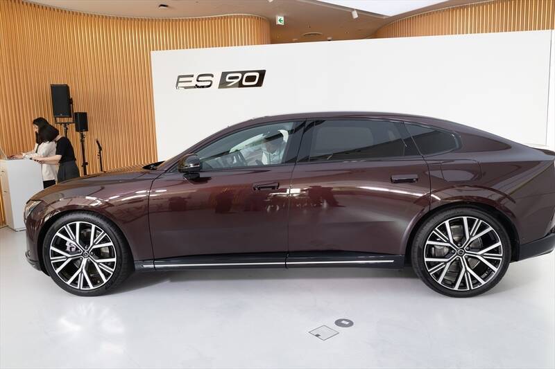 EVの不安を完全払拭するボルボの最適解。新型「ES90/EX90」は至高の北欧ラウンジだ