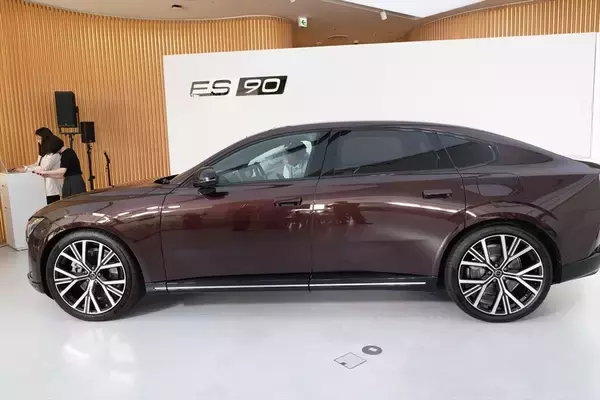 「EVの不安を完全払拭するボルボの最適解。新型「ES90/EX90」は至高の北欧ラウンジだ」の画像