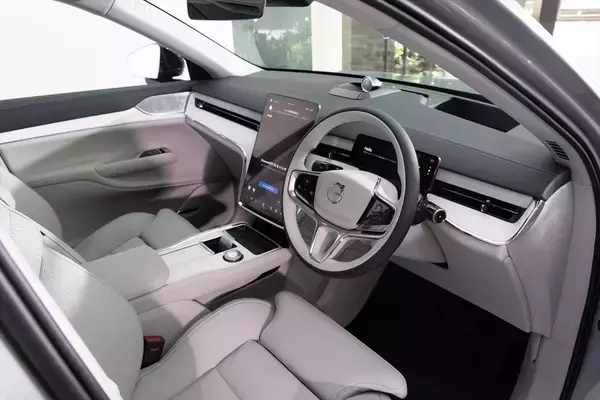 「EVの不安を完全払拭するボルボの最適解。新型「ES90/EX90」は至高の北欧ラウンジだ」の画像