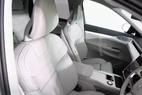 「EVの不安を完全払拭するボルボの最適解。新型「ES90/EX90」は至高の北欧ラウンジだ」の画像