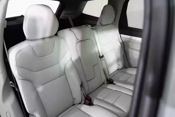「EVの不安を完全払拭するボルボの最適解。新型「ES90/EX90」は至高の北欧ラウンジだ」の画像