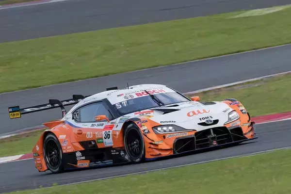 「eスポーツプレイヤーがリアルレースで活躍するためのプロジェクトをアイドルが体験！」の画像