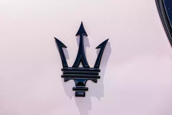 「今しか選べない“熱き”ガソリンSUV！マセラティ「グレカーレ」の真髄を体感する」の画像