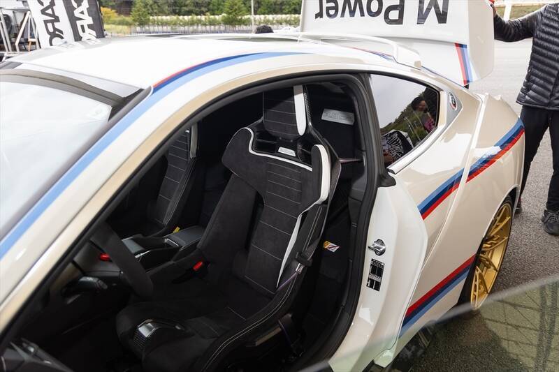 約1億3000万円！ BMWの世界限定50台モデル「3.0 CSL」のオーラがスゴイ！