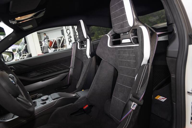 約1億3000万円！ BMWの世界限定50台モデル「3.0 CSL」のオーラがスゴイ！