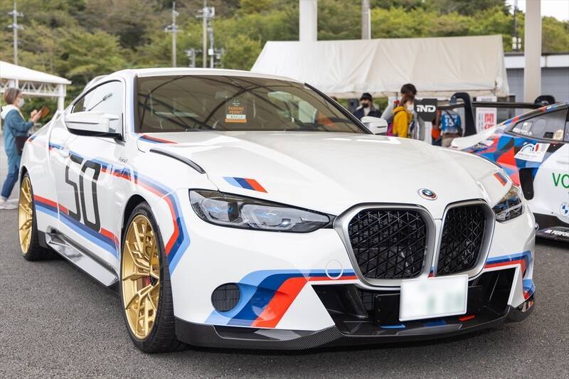 約1億3000万円！ BMWの世界限定50台モデル「3.0 CSL」のオーラがスゴイ！