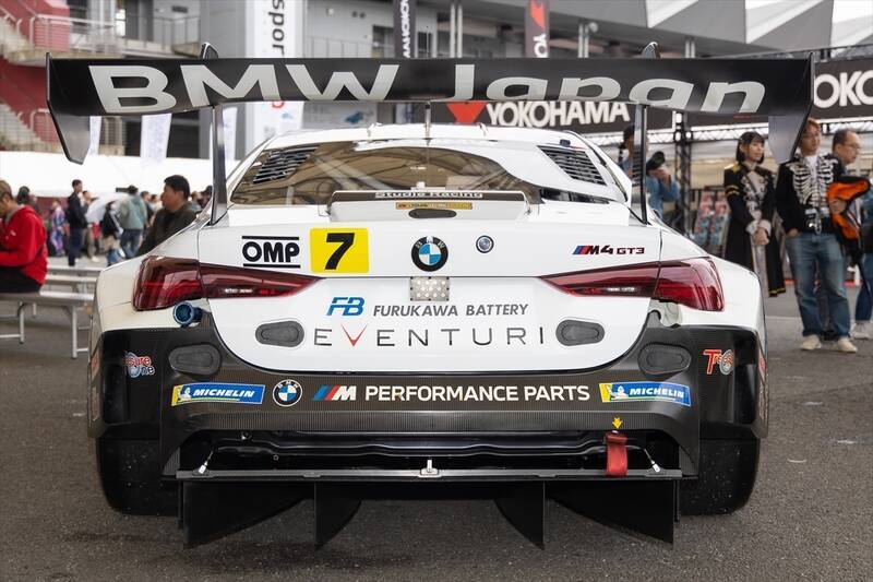 約1億3000万円！ BMWの世界限定50台モデル「3.0 CSL」のオーラがスゴイ！