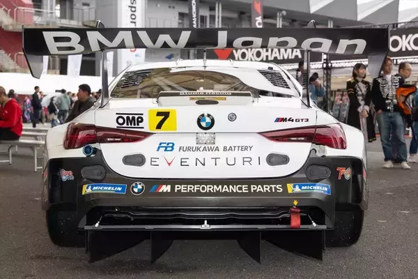 「約1億3000万円！ BMWの世界限定50台モデル「3.0 CSL」のオーラがスゴイ！」の画像