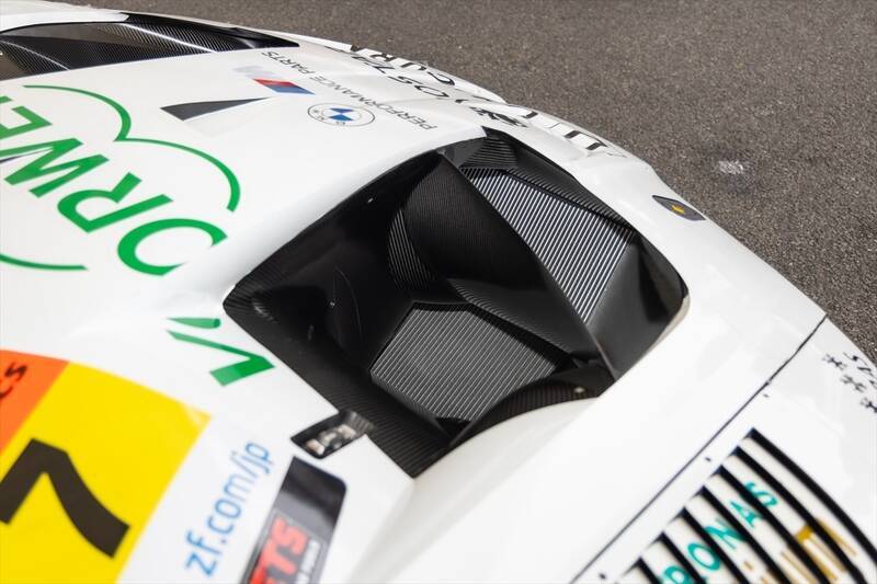 約1億3000万円！ BMWの世界限定50台モデル「3.0 CSL」のオーラがスゴイ！