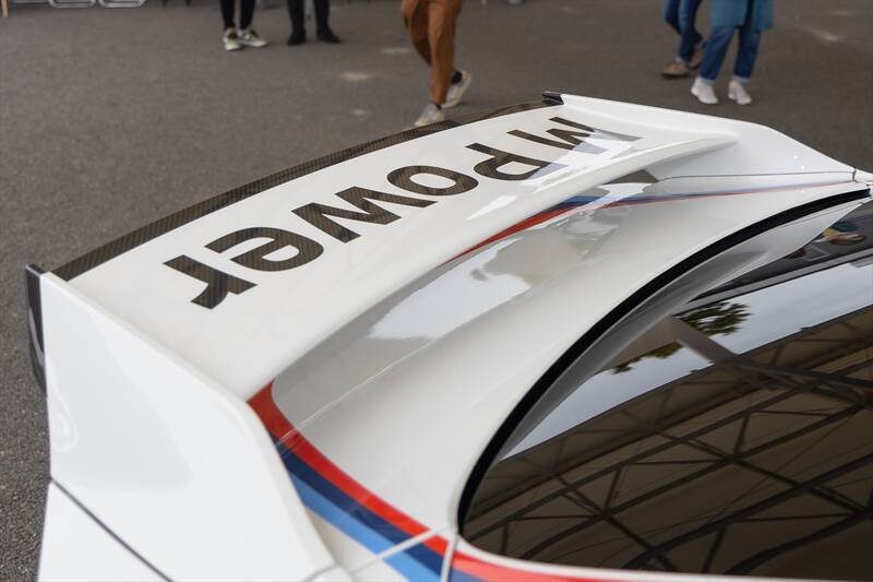 約1億3000万円！ BMWの世界限定50台モデル「3.0 CSL」のオーラがスゴイ！