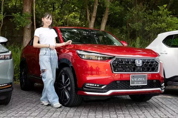 「VEZELかZR-Vかそれとも？ ホンダアクセスのパーツを着けたSUV三兄弟をアイドルが試乗比較」の画像