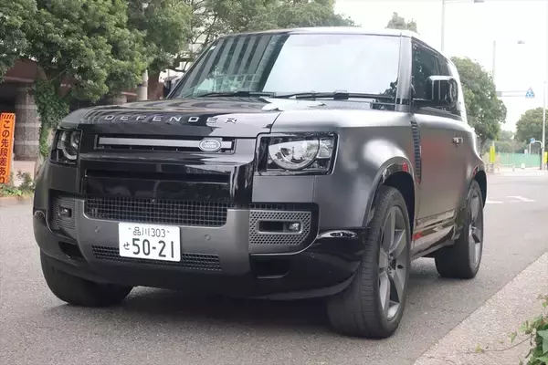 「エコもなんのその！ V8エンジンで525馬力のSUV「ディフェンダー」は趣味車として最高の選択肢」の画像