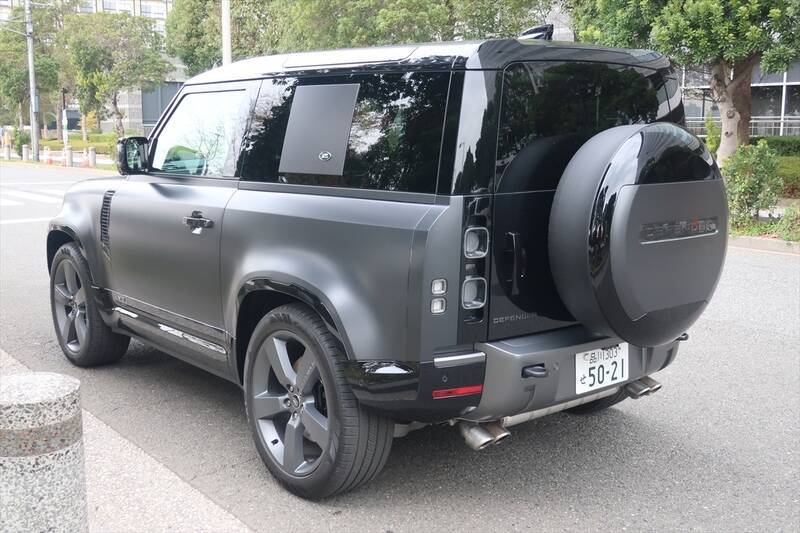 エコもなんのその！ V8エンジンで525馬力のSUV「ディフェンダー」は趣味車として最高の選択肢