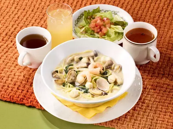 「あつあつ「スープパスタ」のお手頃セットも！ココスの冬ランチがスタート」の画像