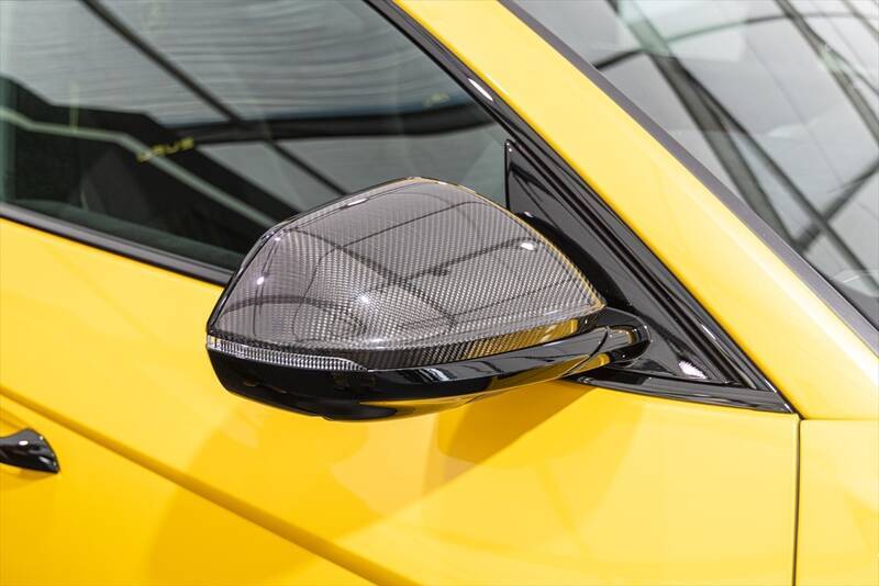 ランボルギーニもガソリンエンジン車は終焉に！ スーパーSUV「URUS」の新モデルを発表
