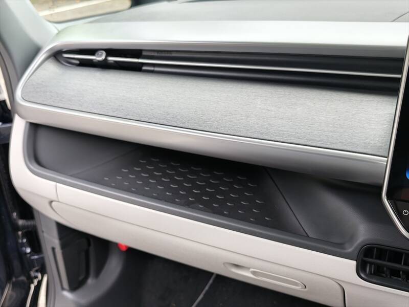 ≒JOYも大絶賛の可愛さ！ 見た目はレトロ、中身は最新EV「ID. Buzz」がミニバンの常識を変える