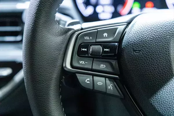 「Hondaの新型コンパクトSUV「WR-V」は驚異の低価格200万円台で来春発売予定！」の画像