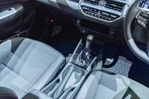 「Hondaの新型コンパクトSUV「WR-V」は驚異の低価格200万円台で来春発売予定！」の画像