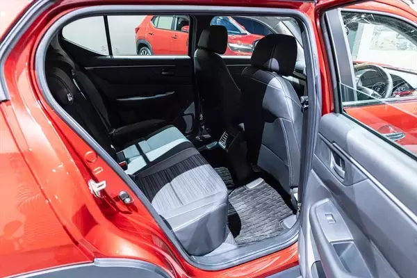 「Hondaの新型コンパクトSUV「WR-V」は驚異の低価格200万円台で来春発売予定！」の画像