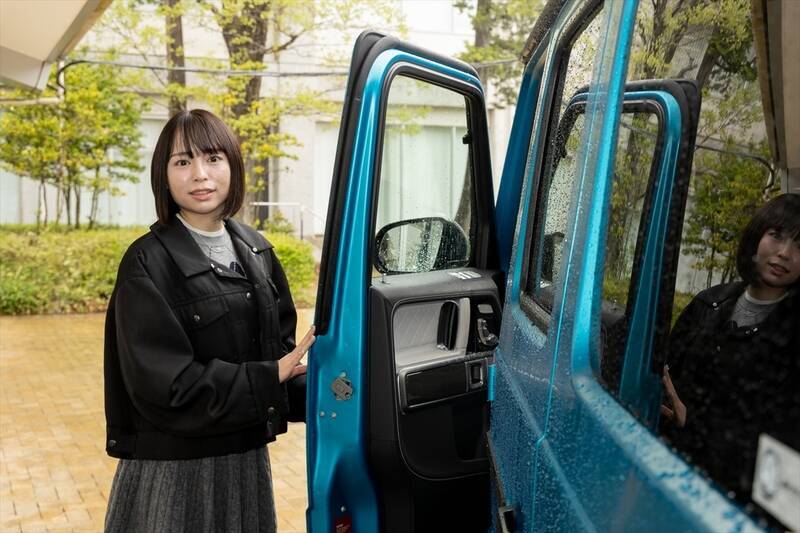 爆速＆ラグジュアリー体験！ 最強のベンツ・Gクラスに現役アイドルが乗って実感した贅沢空間