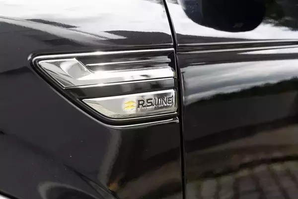 「輸入車唯一のフルハイブリッドSUV、ルノー「アルカナ」の走りは車重を感じさせない爽快感」の画像