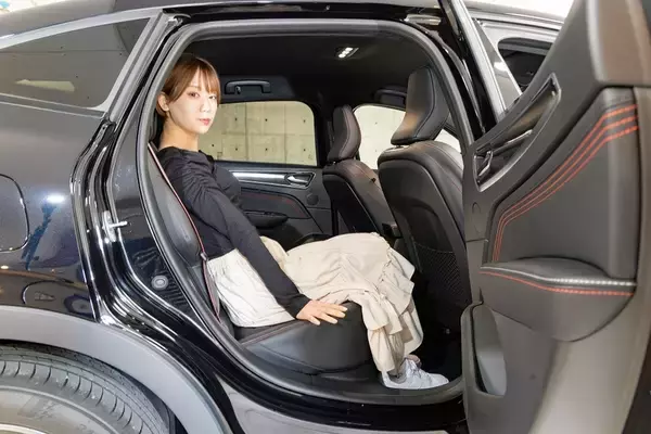 「輸入車唯一のフルハイブリッドSUV、ルノー「アルカナ」の走りは車重を感じさせない爽快感」の画像