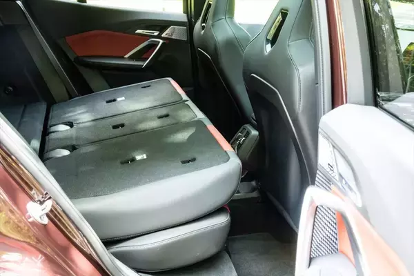 「BMW「X2 M35i」はカジュアルさとBMWらしさが高次元にバランスした日本にピッタリなSUV」の画像