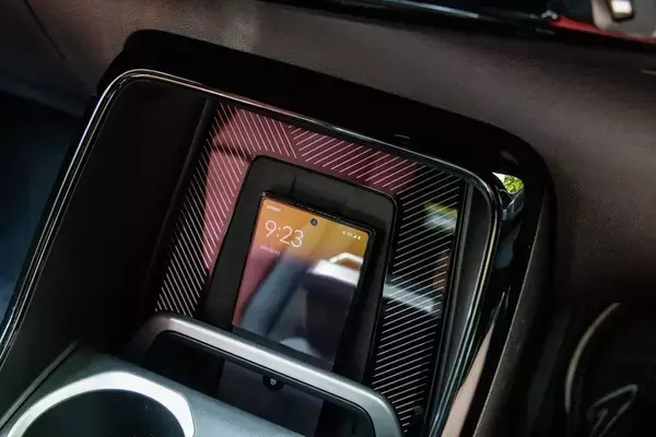 「BMW「X2 M35i」はカジュアルさとBMWらしさが高次元にバランスした日本にピッタリなSUV」の画像