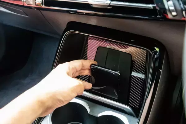 「BMW「X2 M35i」はカジュアルさとBMWらしさが高次元にバランスした日本にピッタリなSUV」の画像