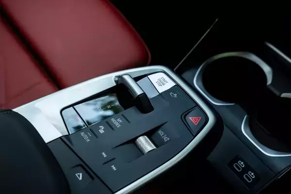 「BMW「X2 M35i」はカジュアルさとBMWらしさが高次元にバランスした日本にピッタリなSUV」の画像