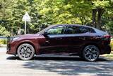 「BMW「X2 M35i」はカジュアルさとBMWらしさが高次元にバランスした日本にピッタリなSUV」の画像5
