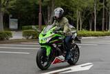 「トップガンになりたくてカワサキの「Ninja ZX-25R」に乗った」の画像11
