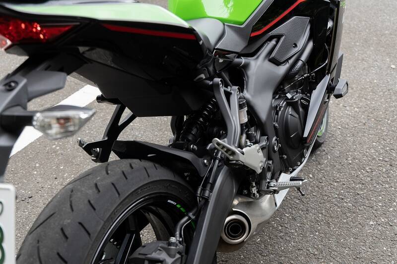 トップガンになりたくてカワサキの「Ninja ZX-25R」に乗った