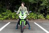 「トップガンになりたくてカワサキの「Ninja ZX-25R」に乗った」の画像3