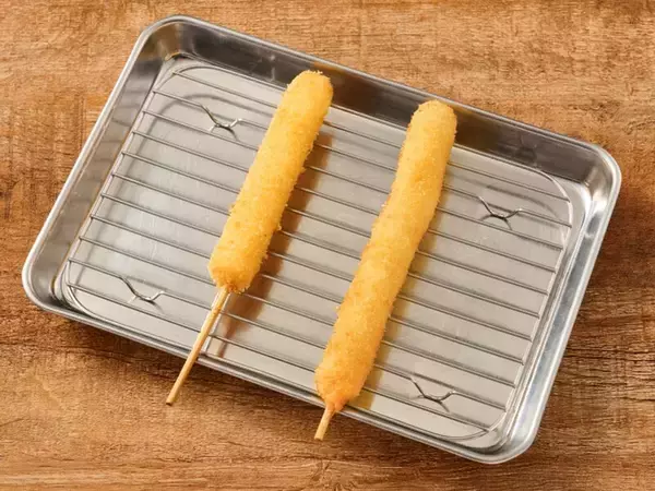 「串カツ11品がボリュームアップ！最大2倍に！「串カツ田中の日」キャンペーン」の画像