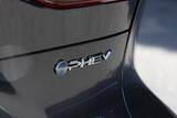 「電池ゼロでも実燃費25km/L！ トヨタ「ハリアーPHEV」の重厚な走りとコスパがエグすぎた」の画像43