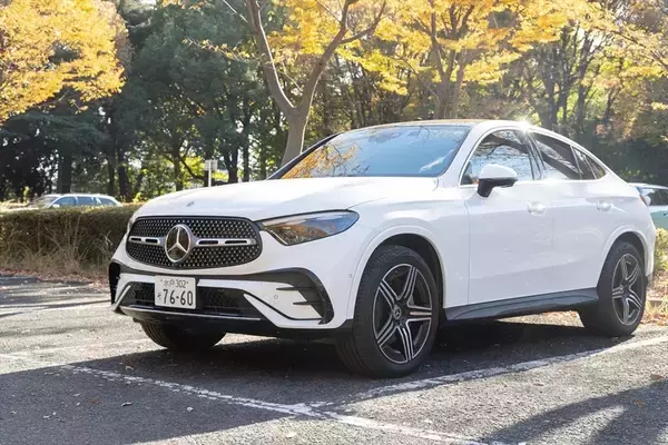 「電池ゼロでも実燃費25km/L！ トヨタ「ハリアーPHEV」の重厚な走りとコスパがエグすぎた」の画像