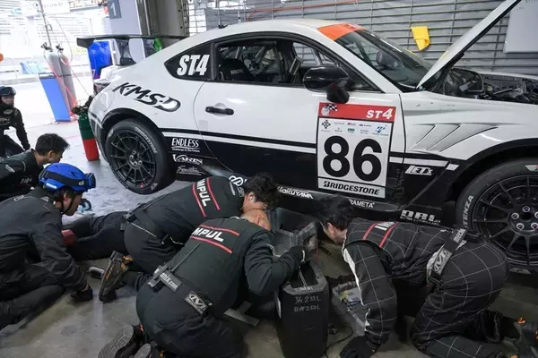 「アマチュア最高峰「S耐」に参戦するには何が必要？ 28歳ジャーナリストが語る“縁と実績”のリアル」の画像