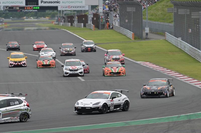 アマチュア最高峰「S耐」に参戦するには何が必要？ 28歳ジャーナリストが語る“縁と実績”のリアル
