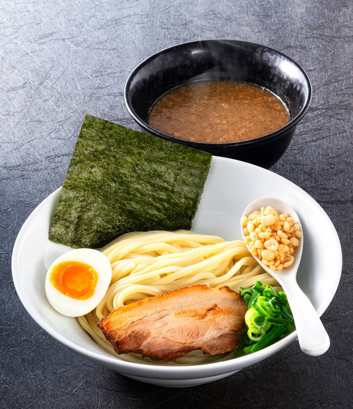 極太麺400g！ 一風堂の夏限定「太つけ麺」今年は1ヵ月早く来た