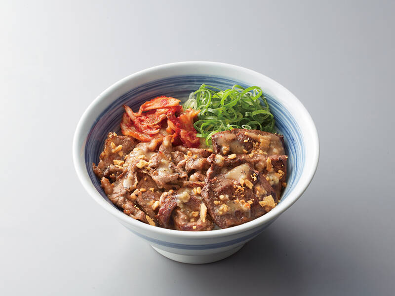 背徳感満載…！「にんにくカルビ丼」など3種の新作が、肉丼専門店に登場