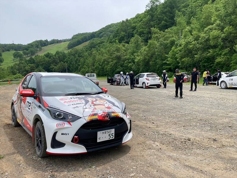 平日会社員、週末レースクイーンの赤城ありさがラリージャパンを目指して始動！