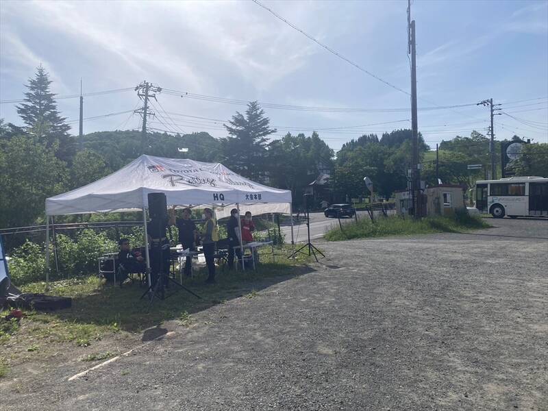 平日会社員、週末レースクイーンの赤城ありさがラリージャパンを目指して始動！